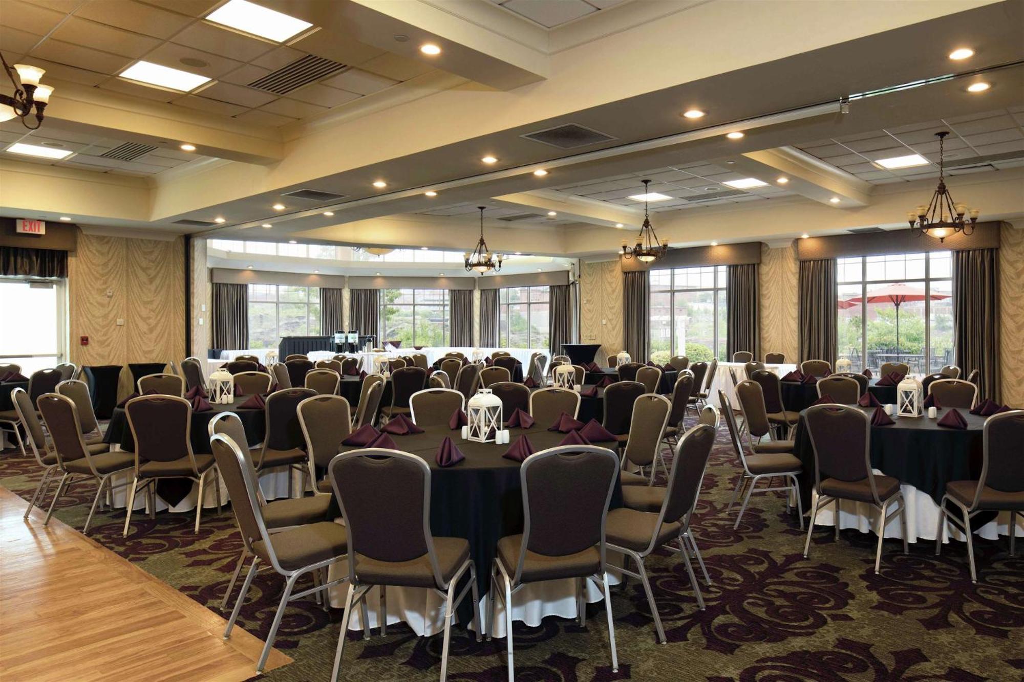 Hilton Garden Inn Auburn Riverwatch Exterior foto