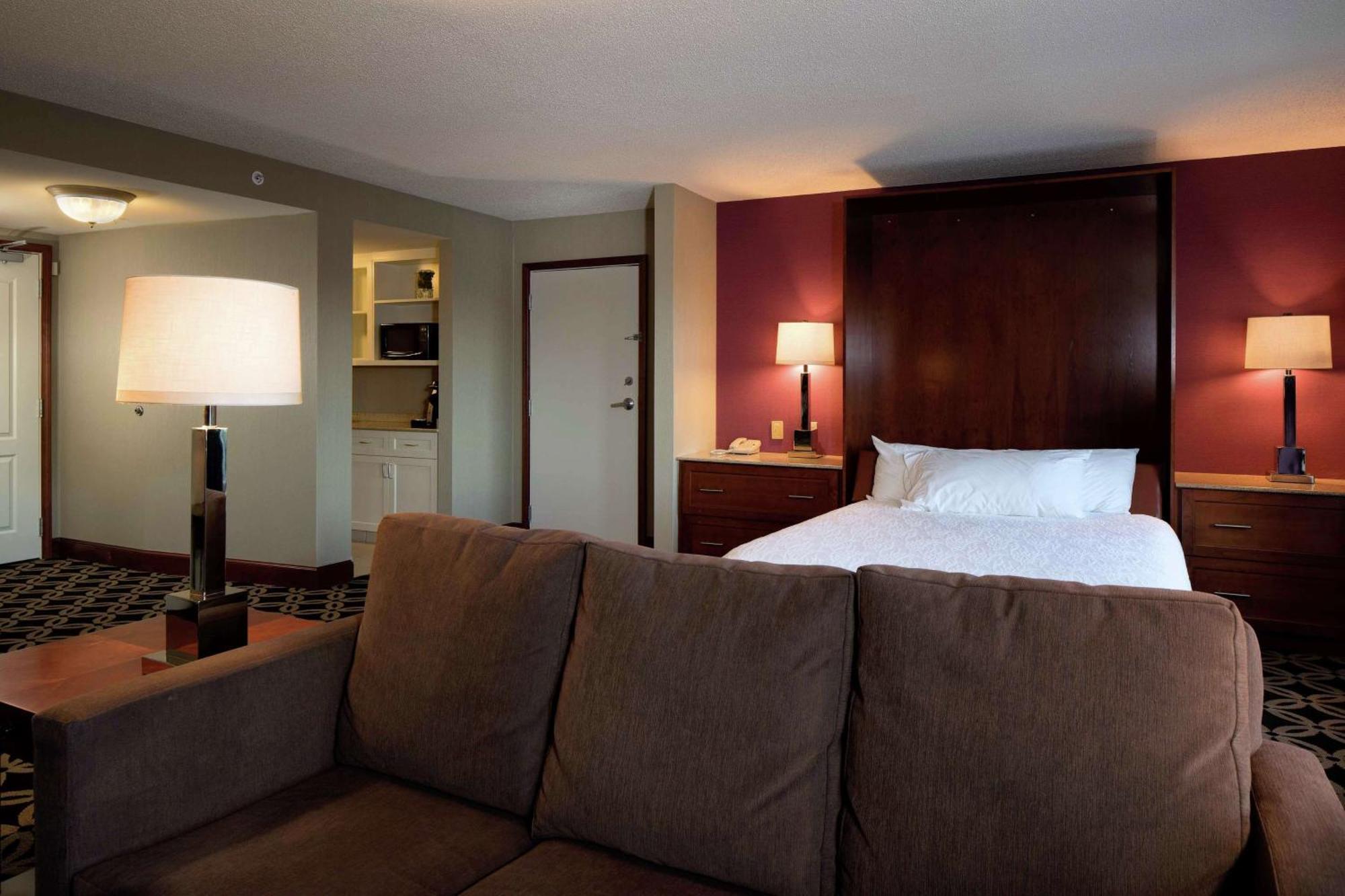 Hilton Garden Inn Auburn Riverwatch Exterior foto